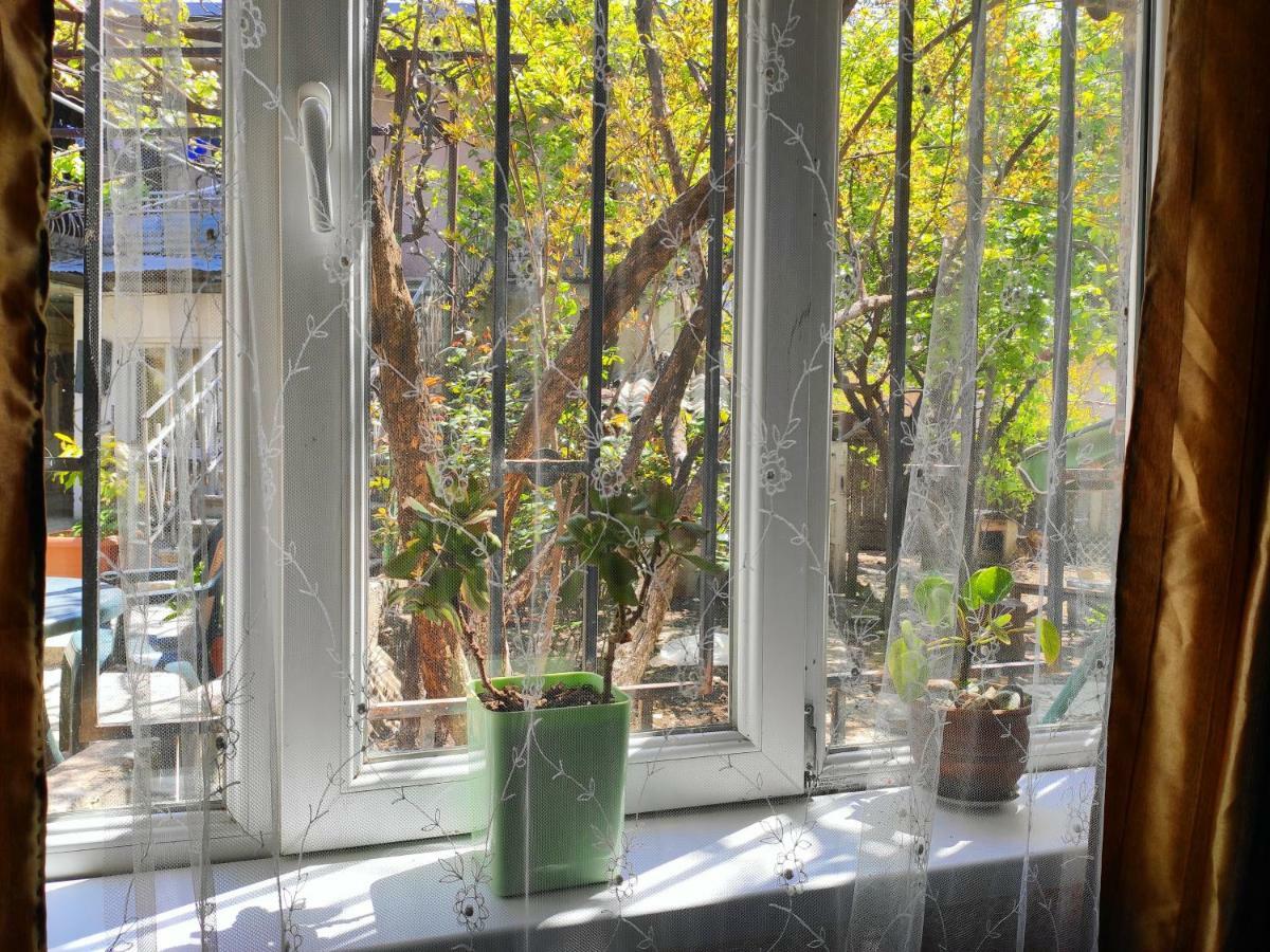 Guesthouse Ttt Tbilisi Exterior foto